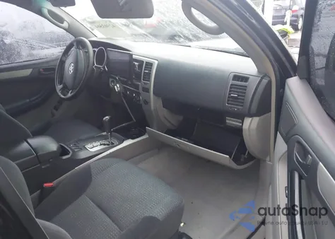 2004 Toyota 4Runner Sr5 Sport V6 z USA, uszkodzony, nr VIN JTEBU14R740053579